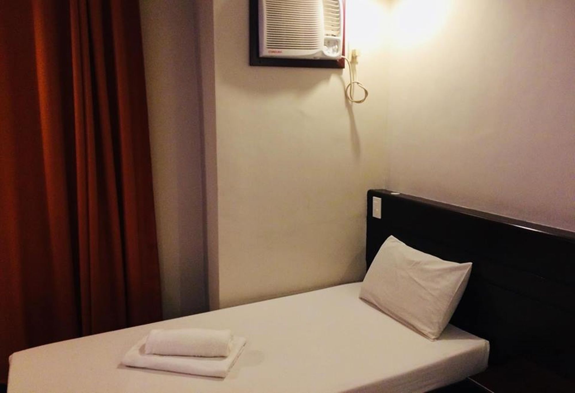 Reddoorz Near Victoria Mall Davao City Extérieur photo