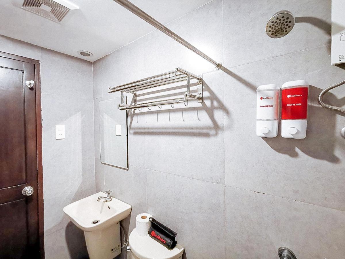 Reddoorz Near Victoria Mall Davao City Extérieur photo
