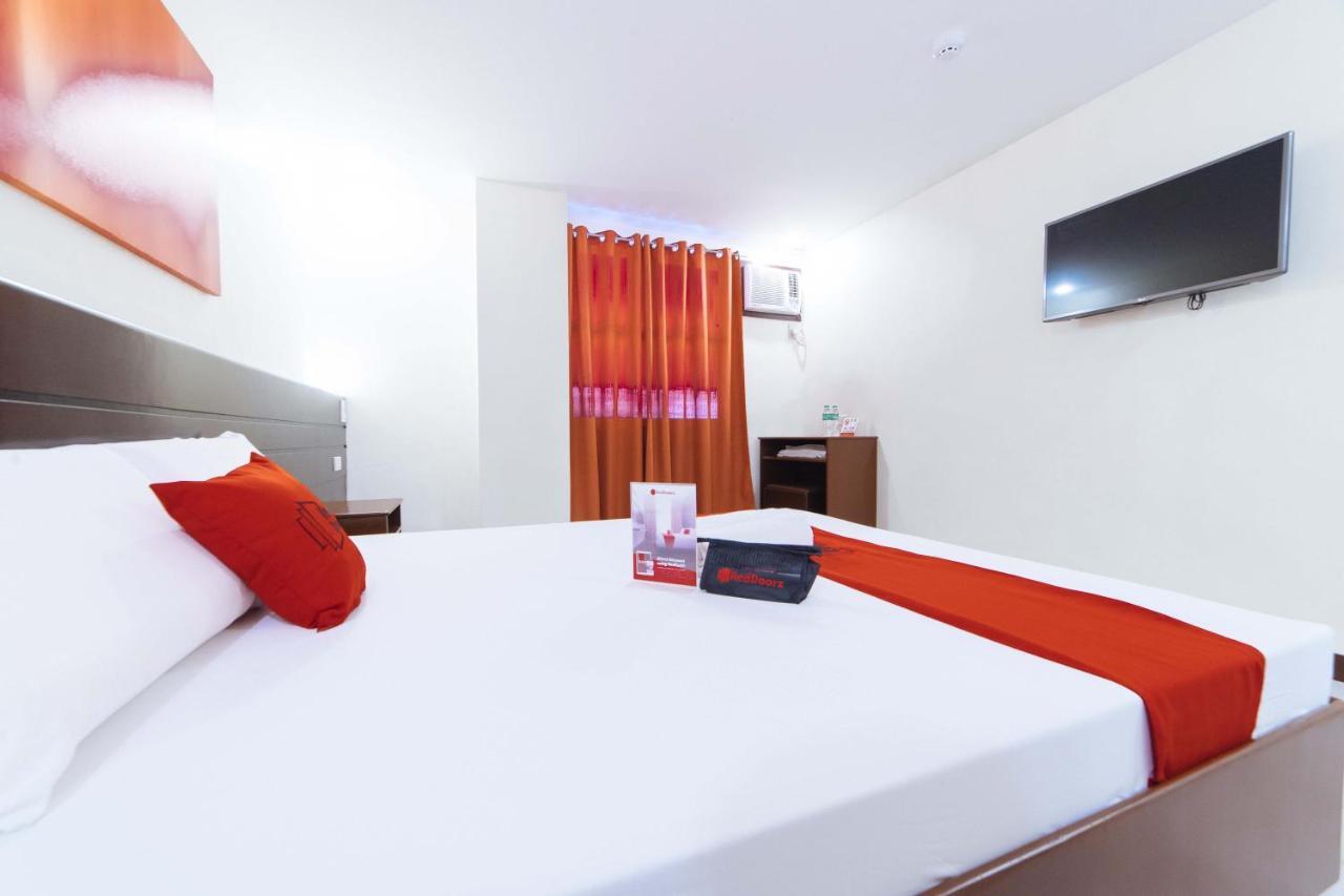 Reddoorz Near Victoria Mall Davao City Extérieur photo
