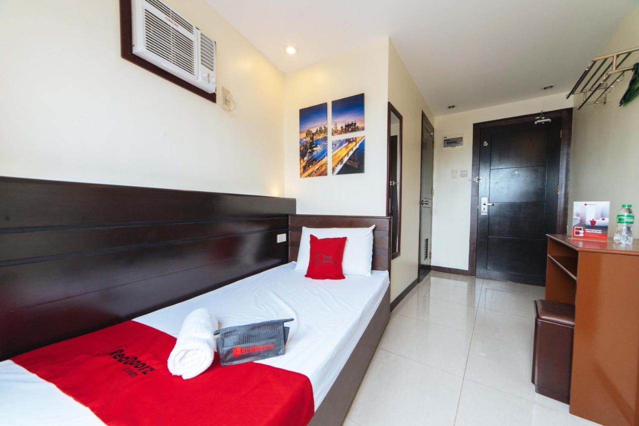 Reddoorz Near Victoria Mall Davao City Extérieur photo