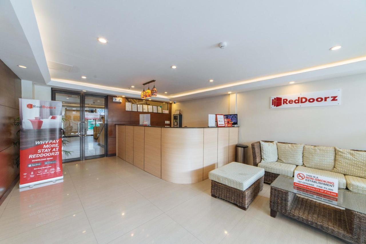 Reddoorz Near Victoria Mall Davao City Extérieur photo